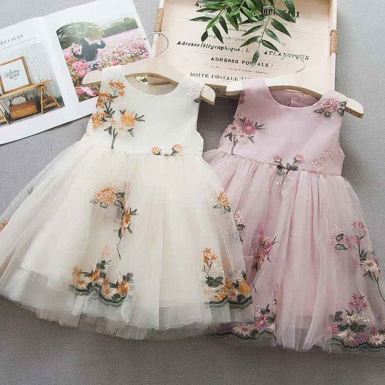 2021 wholesale New Summer White Plaid Patchwork Letter korean Dress Shirt with Belt Fashion child clothing Kids Girls' Dresses
2021 wholesale New Summer White Plaid Patchwork Letter korean Dress Shirt with Belt Fashion child clothing Kids Girls' Dresses