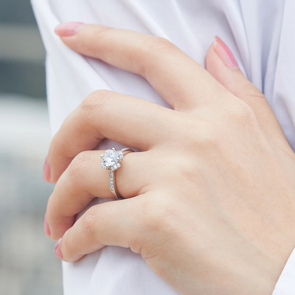 Ready to Ship High End 925 Sterling Silver Engagement Wedding Ring for Couple, Gold
Ready to Ship High End 925 Sterling Silver Engagement Wedding Ring for Couple, Gold