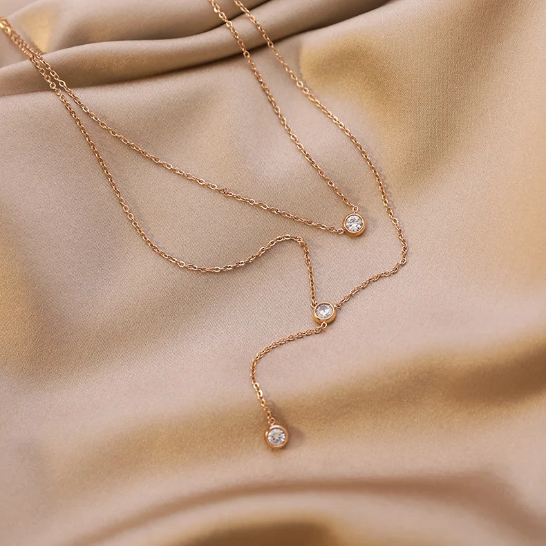 Rose Gold Plated Necklace Titanium Steel, Diamond Necklace Choker for Women, INS Trendy Lucky Pendant Ball Chain Cavicular Chain, Picture
Rose Gold Plated Necklace Titanium Steel, Diamond Necklace Choker for Women, INS Trendy Lucky Pendant Ball Chain Cavicular Chain, Picture