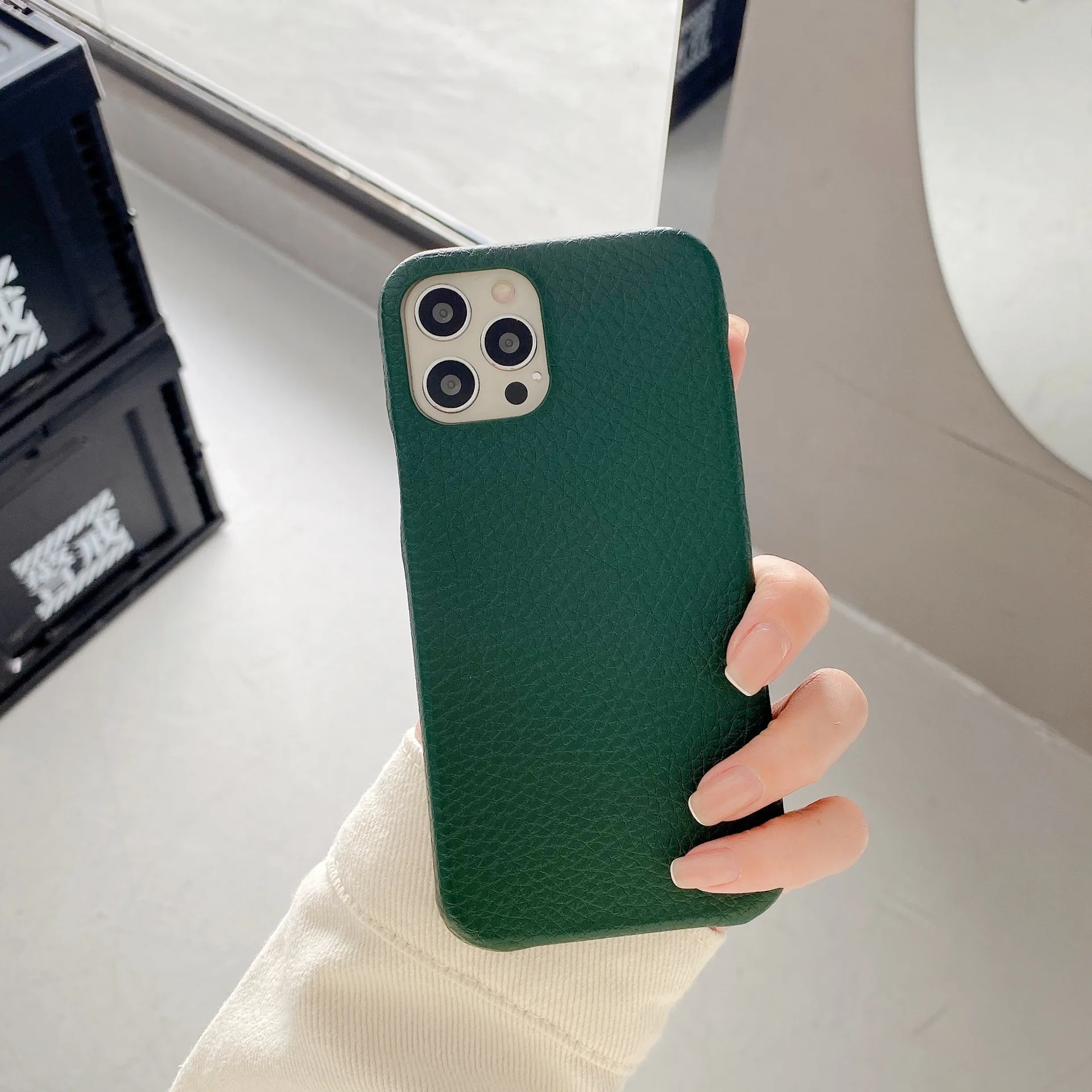 2020 custom Case For iPhone 12 Series Back Cover Design Real genuine Leather Simple Case, Multiple colors
2020 custom Case For iPhone 12 Series Back Cover Design Real genuine Leather Simple Case, Multiple colors