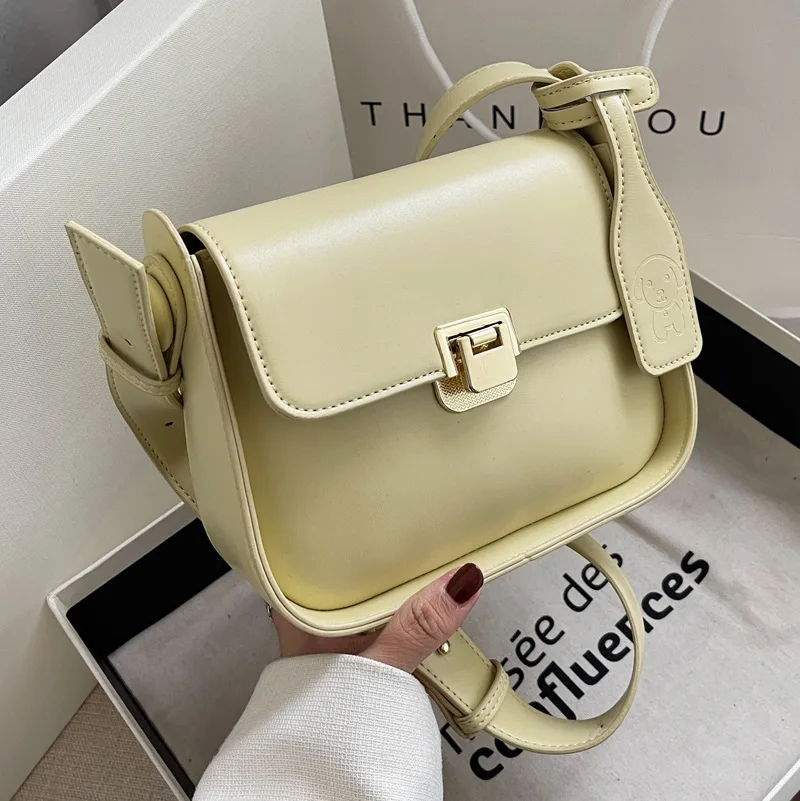 2021 New Fashion designer Female Shoulder Bag Simple Solid Color Large Capacity Female luxury Tote Bag, As pic
2021 New Fashion designer Female Shoulder Bag Simple Solid Color Large Capacity Female luxury Tote Bag, As pic
