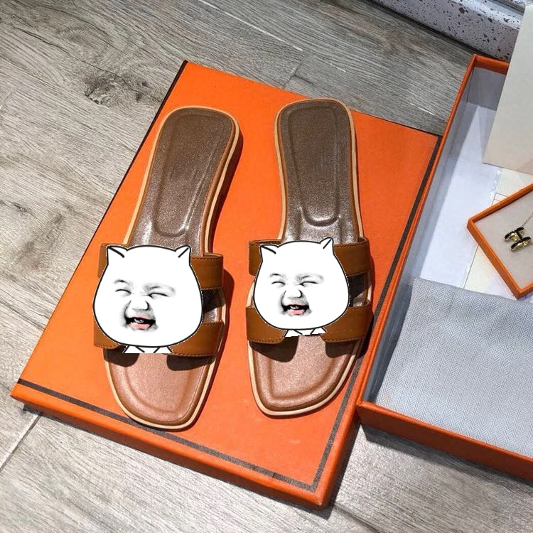 Wholesale summer outdoor flat slippers and sandals for women 2021, 4 colors or customized
Wholesale summer outdoor flat slippers and sandals for women 2021, 4 colors or customized