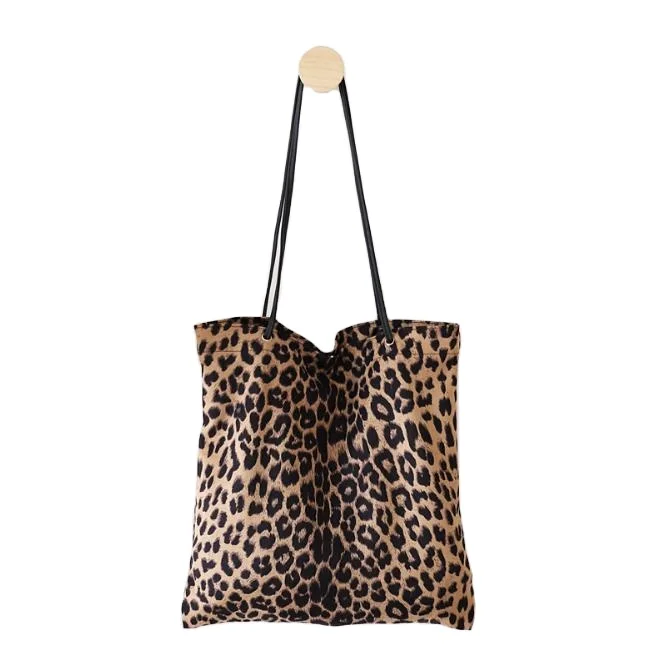 New arrival Large women trending bags canvas carry shopping bags china armpit luxury bags, Leopard yellow/white/apricot
New arrival Large women trending bags canvas carry shopping bags china armpit luxury bags, Leopard yellow/white/apricot