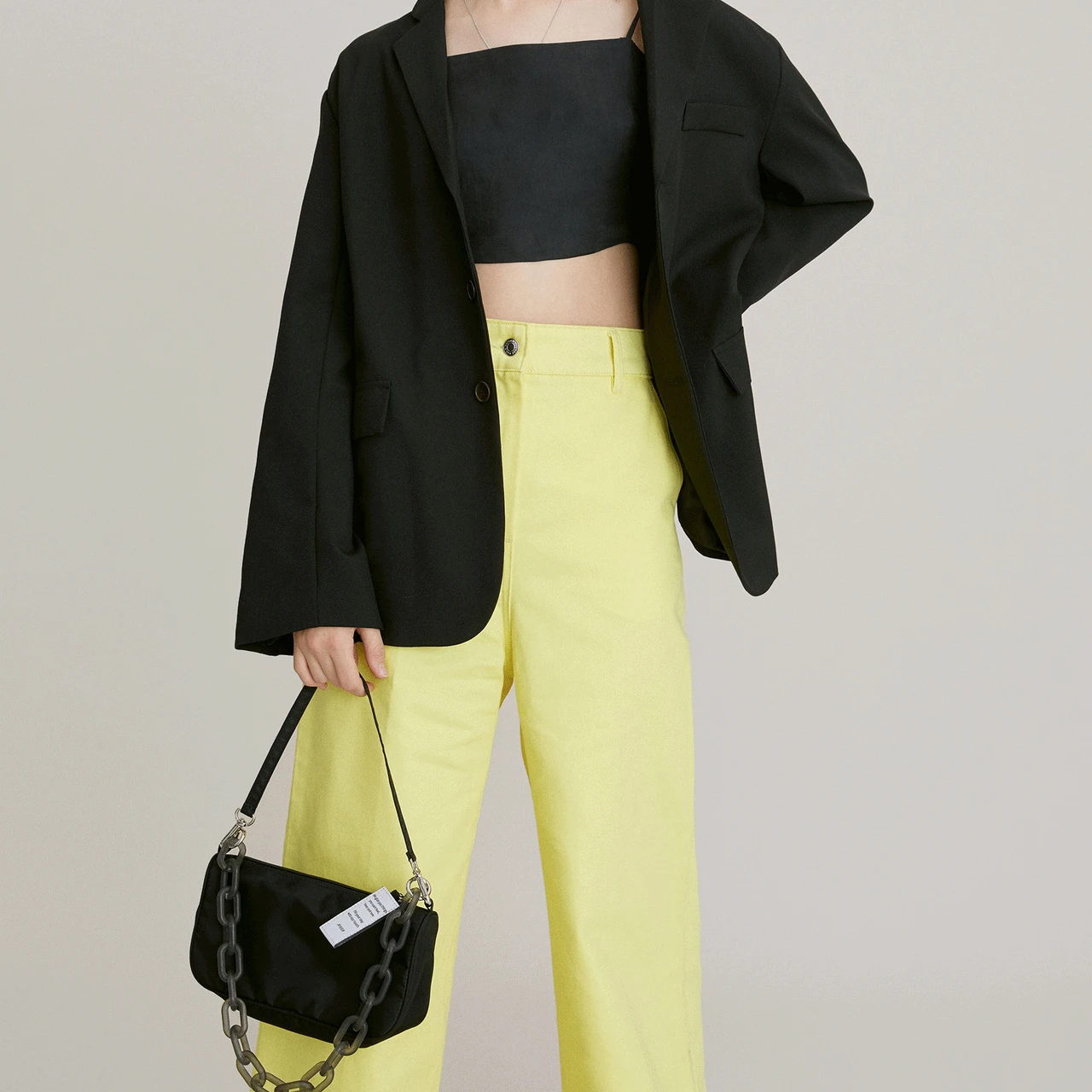 2021 New compact and simple large chain zipper shoulder bag wholesale girls shopping purse and phone handbags, 3 colors
2021 New compact and simple large chain zipper shoulder bag wholesale girls shopping purse and phone handbags, 3 colors