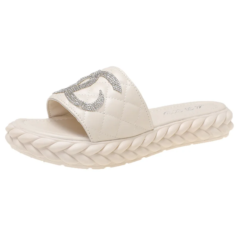 2021 Summer New Ladies Fancy Sandals and Slippers PU Rubber Fashion Rhinestone Platform Open-toed Slippers for Women, 2 colors
2021 Summer New Ladies Fancy Sandals and Slippers PU Rubber Fashion Rhinestone Platform Open-toed Slippers for Women, 2 colors