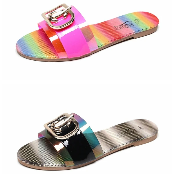 2021summer Fashionable women square button accessories sandals slippers large size water drill European American cool slippers
2021summer Fashionable women square button accessories sandals slippers large size water drill European American cool slippers