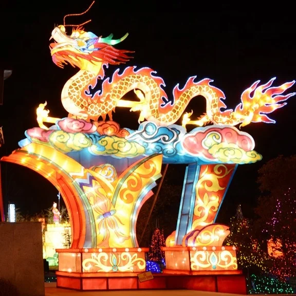 Dragón linterna para el Carnaval.