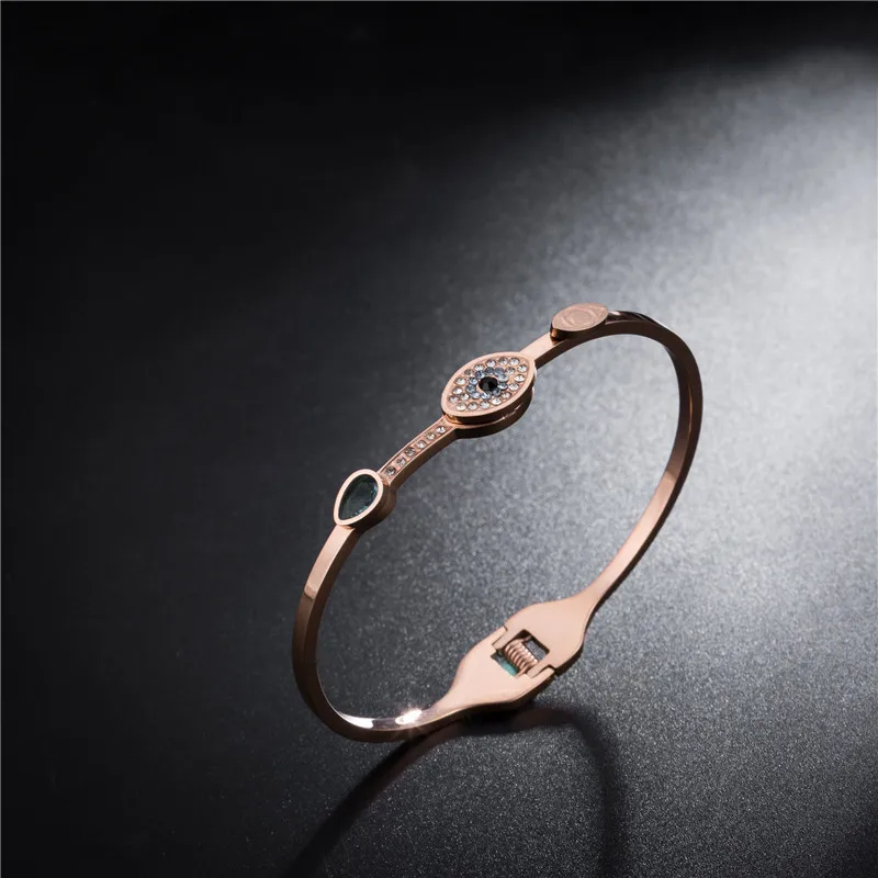 Fashion Stainless Steel Rose Gold Bracelet Blue Crystal Evil Eye Charm Bangles for Women CZ Bracelets (SK793), As picture 
Fashion Stainless Steel Rose Gold Bracelet Blue Crystal Evil Eye Charm Bangles for Women CZ Bracelets (SK793), As picture