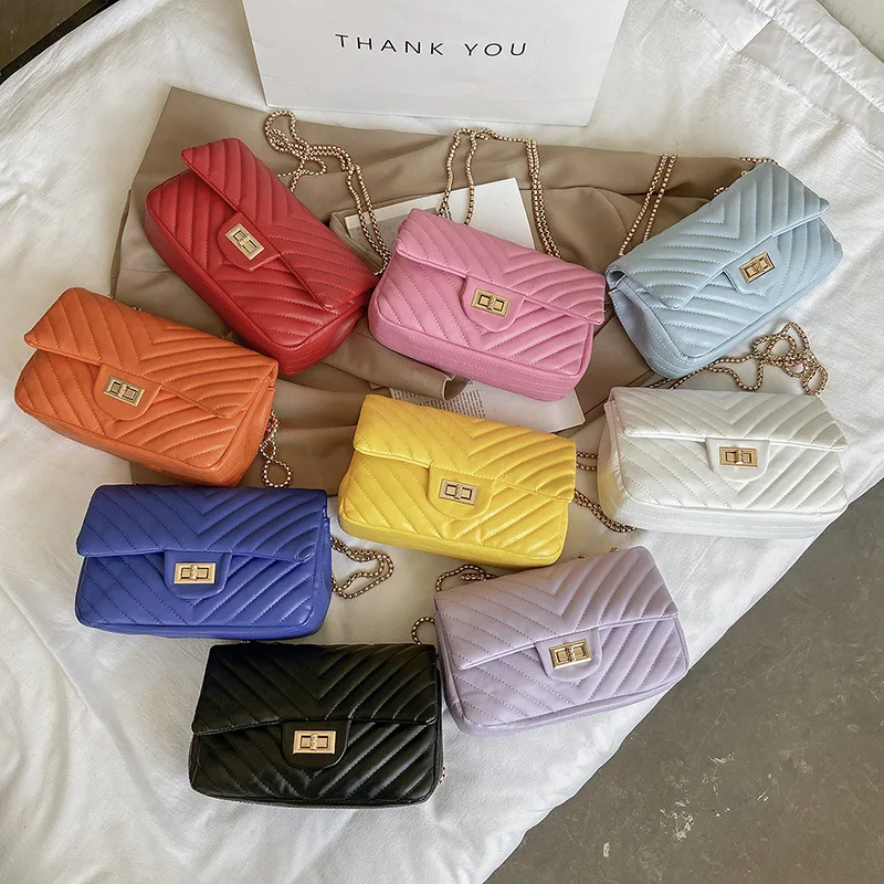 2022 New fashion chain single shoulder casual mini purse women handbags ladies candy color pu leather crossbody bag
2022 New fashion chain single shoulder casual mini purse women handbags ladies candy color pu leather crossbody bag