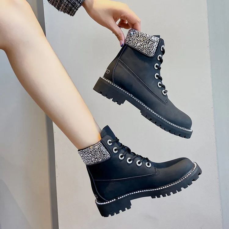 Adult Female Genuine Leather Embroidery Hot Drilling Ankle Marten Boots For Women, Yellow , black
Adult Female Genuine Leather Embroidery Hot Drilling Ankle Marten Boots For Women, Yellow , black