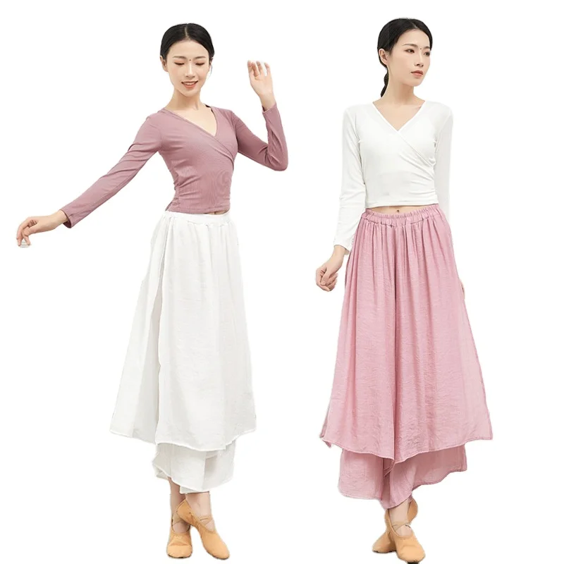 Professional teacher art test female adult long-sleeved V-neck Latin dance ballet modern tops dance practice clothes suits
Professional teacher art test female adult long-sleeved V-neck Latin dance ballet modern tops dance practice clothes suits