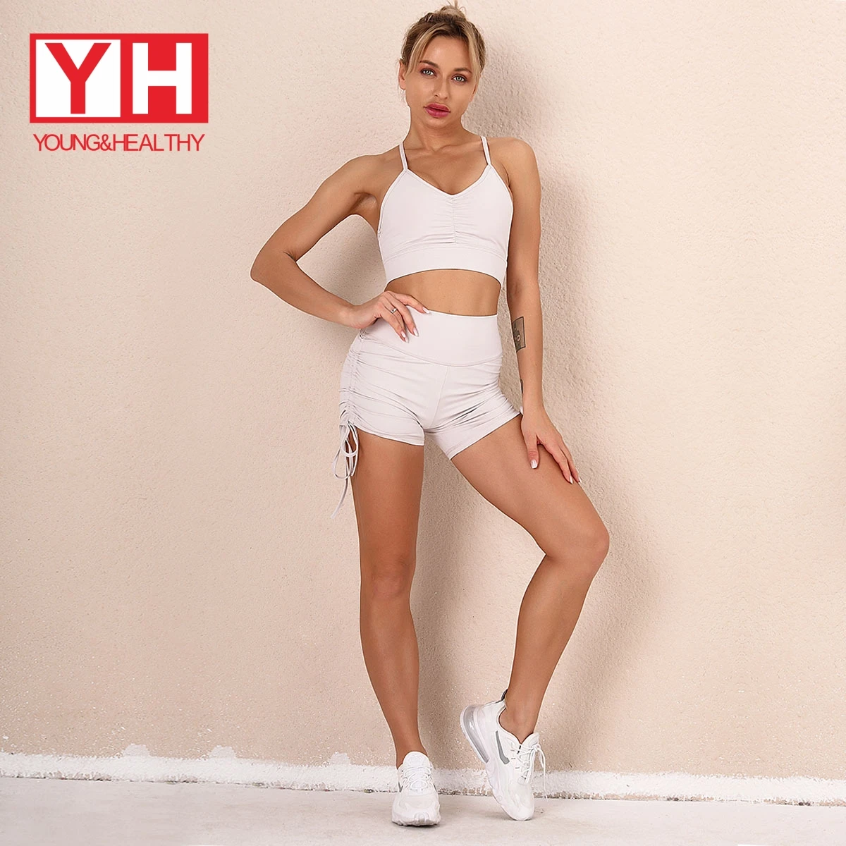 High Elastic Quick Dry Training Custom Embroidery Fashion Yoga Corset Sets Seamless
High Elastic Quick Dry Training Custom Embroidery Fashion Yoga Corset Sets Seamless