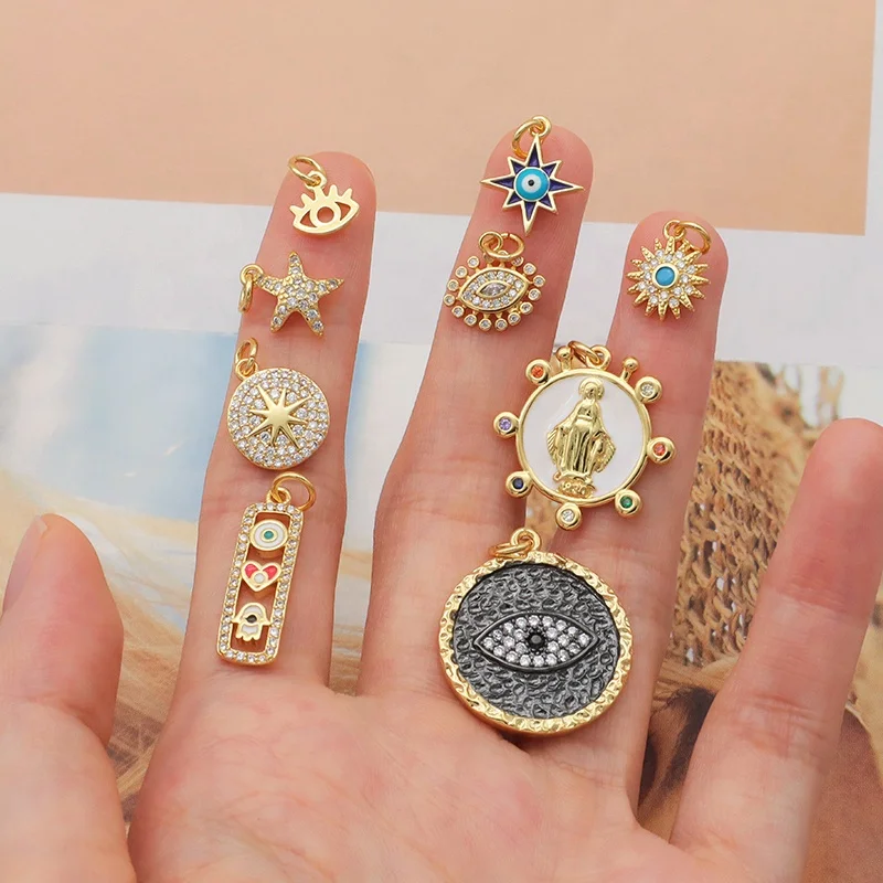 Fashion Design Wholesale Custom Gold Plated Crystal Eyes Pendants charms Trendy ladies evil eyes Charm pendant
Fashion Design Wholesale Custom Gold Plated Crystal Eyes Pendants charms Trendy ladies evil eyes Charm pendant