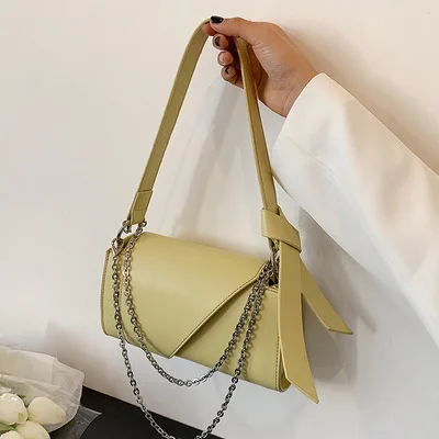2021 new fashion women handbag with chain solid color irregular cover clutch bag box shape sling cross body shoulder bag, 23*14*8cm
2021 new fashion women handbag with chain solid color irregular cover clutch bag box shape sling cross body shoulder bag, 23*14*8cm