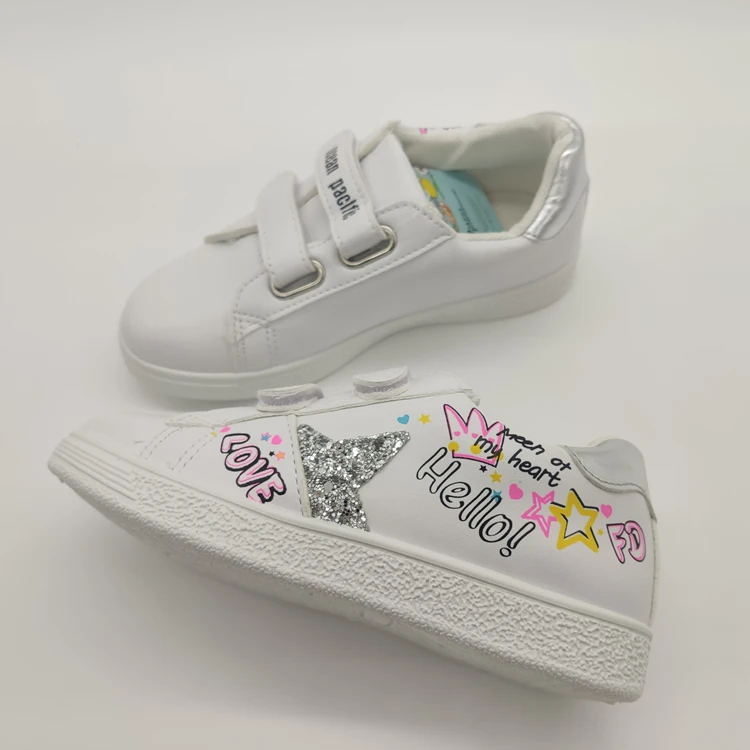 In stock casual Kids skateboard shoes boy girl school shoes Fashion sports shoes for children
In stock casual Kids skateboard shoes boy girl school shoes Fashion sports shoes for children