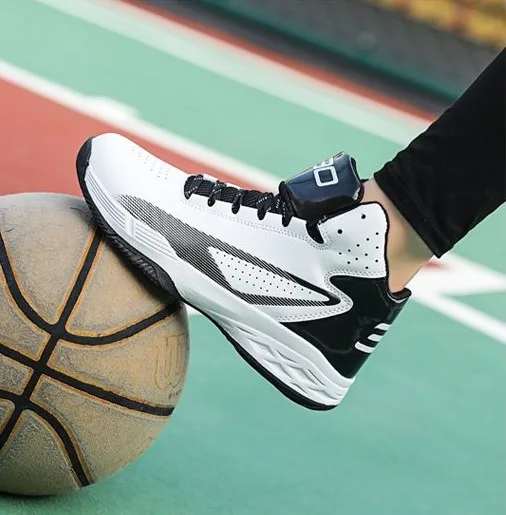 Spring 2021 new men's running shoes Men's and women's basketball shoes sports shoes large size casual men's sneakers daily life, Black,gray ,brown,white
Spring 2021 new men's running shoes Men's and women's basketball shoes sports shoes large size casual men's sneakers daily life, Black,gray ,brown,white