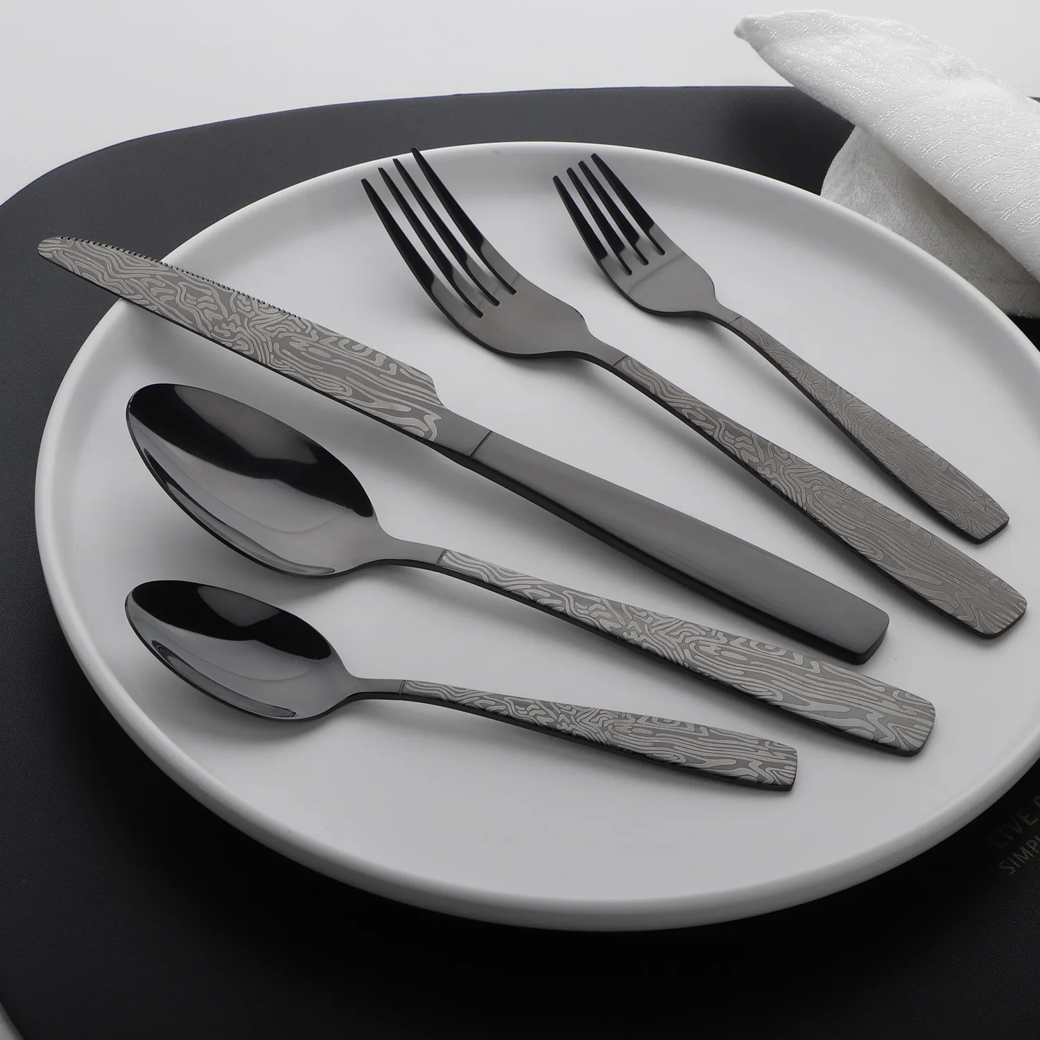 Travel portable modern stainless steel spoon flatware 5pcs cutlery set, Pvd black
Travel portable modern stainless steel spoon flatware 5pcs cutlery set, Pvd black