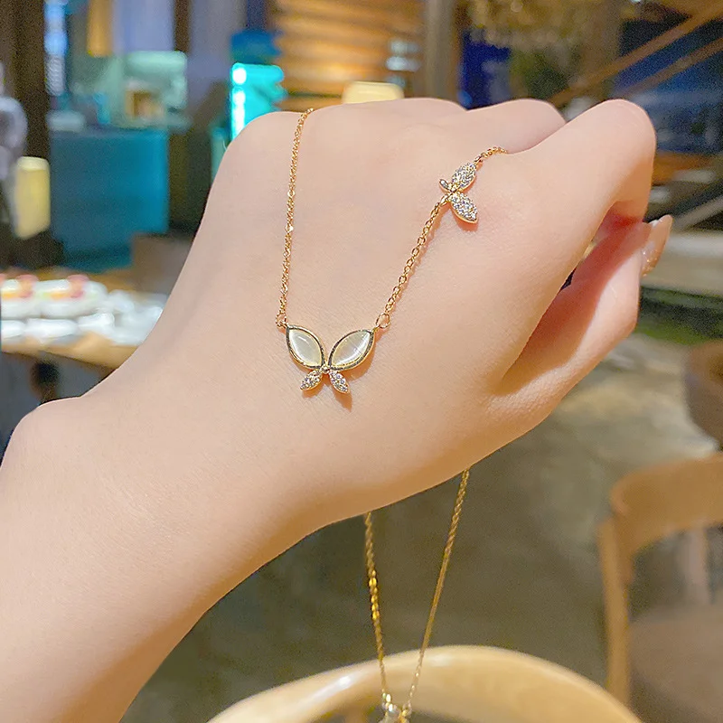 2022 New Latest Necklace Designs Jewelry Women Cute Cubic Zirconia Butterfly Necklaces
2022 New Latest Necklace Designs Jewelry Women Cute Cubic Zirconia Butterfly Necklaces
