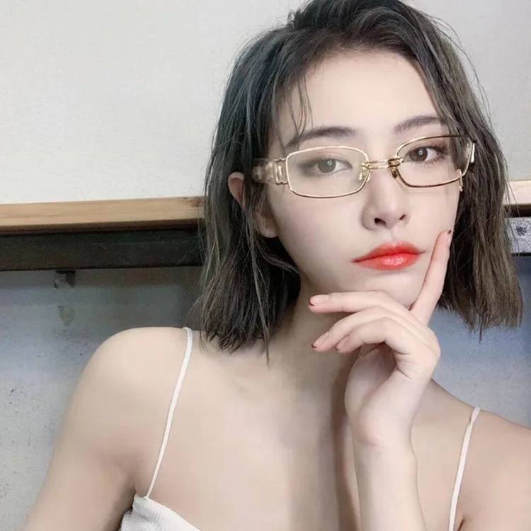 DL Glasses DLL8032M Oval Rectangle Vintage sunglasses Small Metal Frame sun glasses for Women Slender Metal Frame Candy Colors, Picture colors
DL Glasses DLL8032M Oval Rectangle Vintage sunglasses Small Metal Frame sun glasses for Women Slender Metal Frame Candy Colors, Picture colors