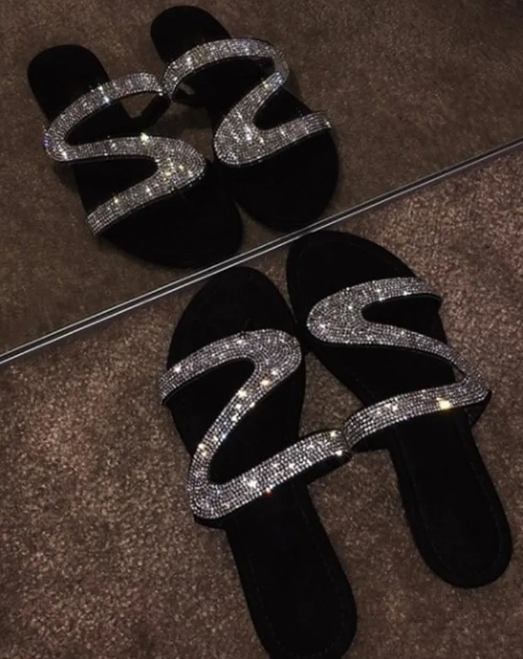 Women Bling Slippers Ladies Crystal Slides Flat Glitter Gladiator Sandals Beach Shoes Female Sandals, 5 colors
Women Bling Slippers Ladies Crystal Slides Flat Glitter Gladiator Sandals Beach Shoes Female Sandals, 5 colors