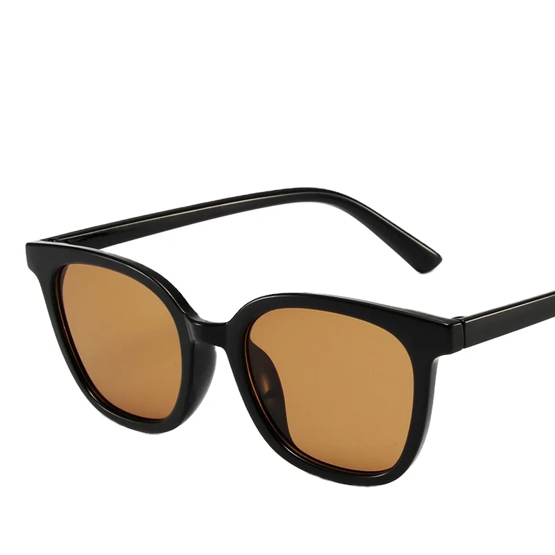 Retro Square Small Frame Sunglasses Simple Black Tea Women Sun Glasses Shade Sunglasses, 2 colors support
Retro Square Small Frame Sunglasses Simple Black Tea Women Sun Glasses Shade Sunglasses, 2 colors support