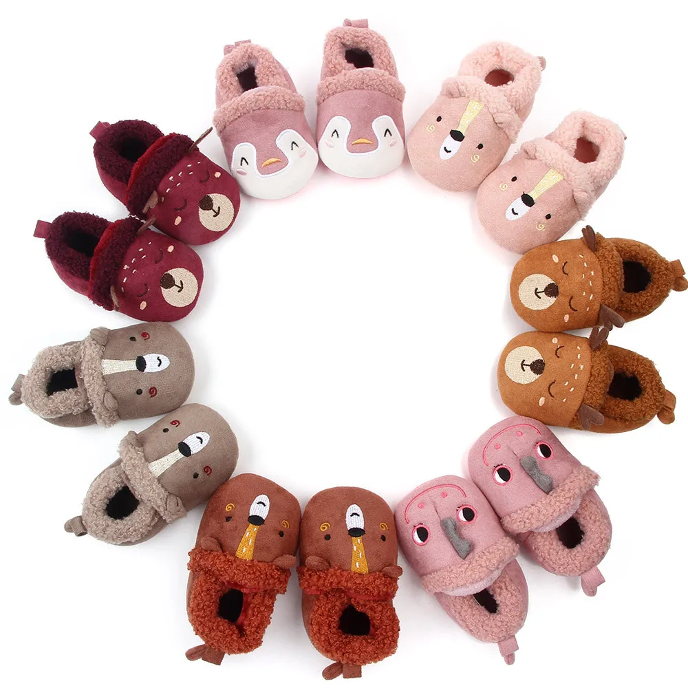 Factory direct babyshoes cute cartoon non-slip soft sole baby toddler shoes 0-1 year old winter baby shoes 
Factory direct babyshoes cute cartoon non-slip soft sole baby toddler shoes 0-1 year old winter baby shoes