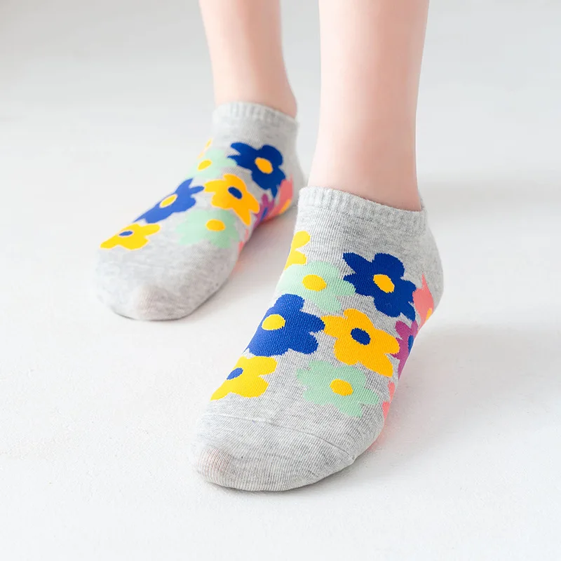 Hot fashion cartoon socks adults summer floral colorful casual cotton summer women's socks ankle, Custom color accept
Hot fashion cartoon socks adults summer floral colorful casual cotton summer women's socks ankle, Custom color accept