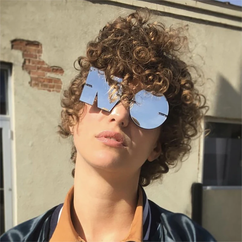Hot Selling Unique NO Letters Shaped Vintage Rimless Different Lens Shades Sunglasses For Unisex Party, Mix color
Hot Selling Unique NO Letters Shaped Vintage Rimless Different Lens Shades Sunglasses For Unisex Party, Mix color