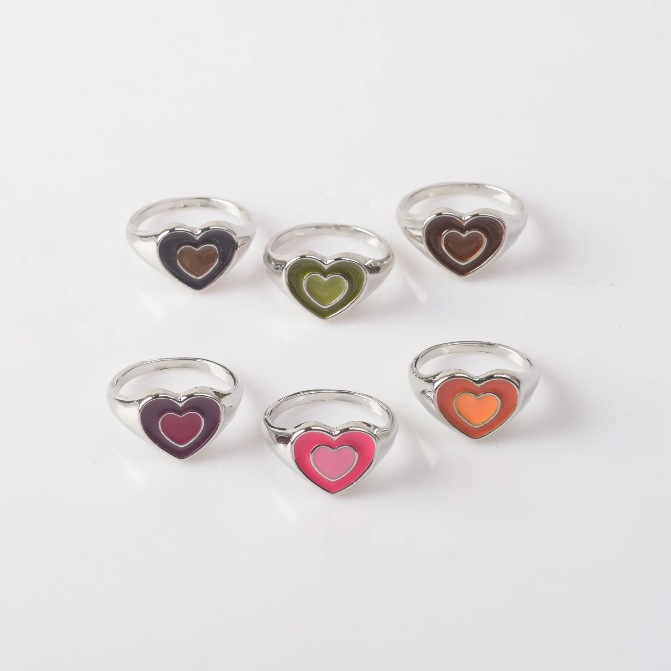 New Creative 18K Gold Plated Heart Signet Ring Oil Dropping Double Heart Chunky Ring, Silver;gold
New Creative 18K Gold Plated Heart Signet Ring Oil Dropping Double Heart Chunky Ring, Silver;gold