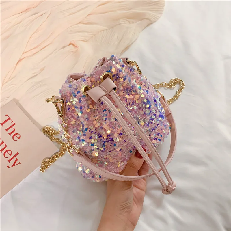 2020 New Arrivals Wholesale Fashion Sequin Mini Shoulder Bag bling drawstring bucket purse for teen girls
2020 New Arrivals Wholesale Fashion Sequin Mini Shoulder Bag bling drawstring bucket purse for teen girls