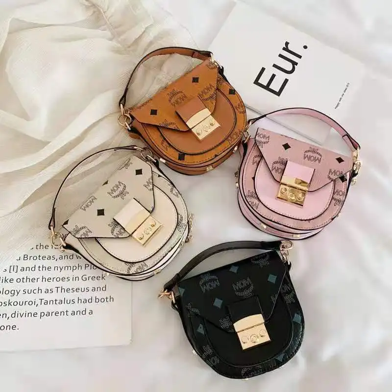 2021 New fashion leather little girls crossbody bags cute side bags for children kid mini chain bags, Black,brown, beige,pink
2021 New fashion leather little girls crossbody bags cute side bags for children kid mini chain bags, Black,brown, beige,pink