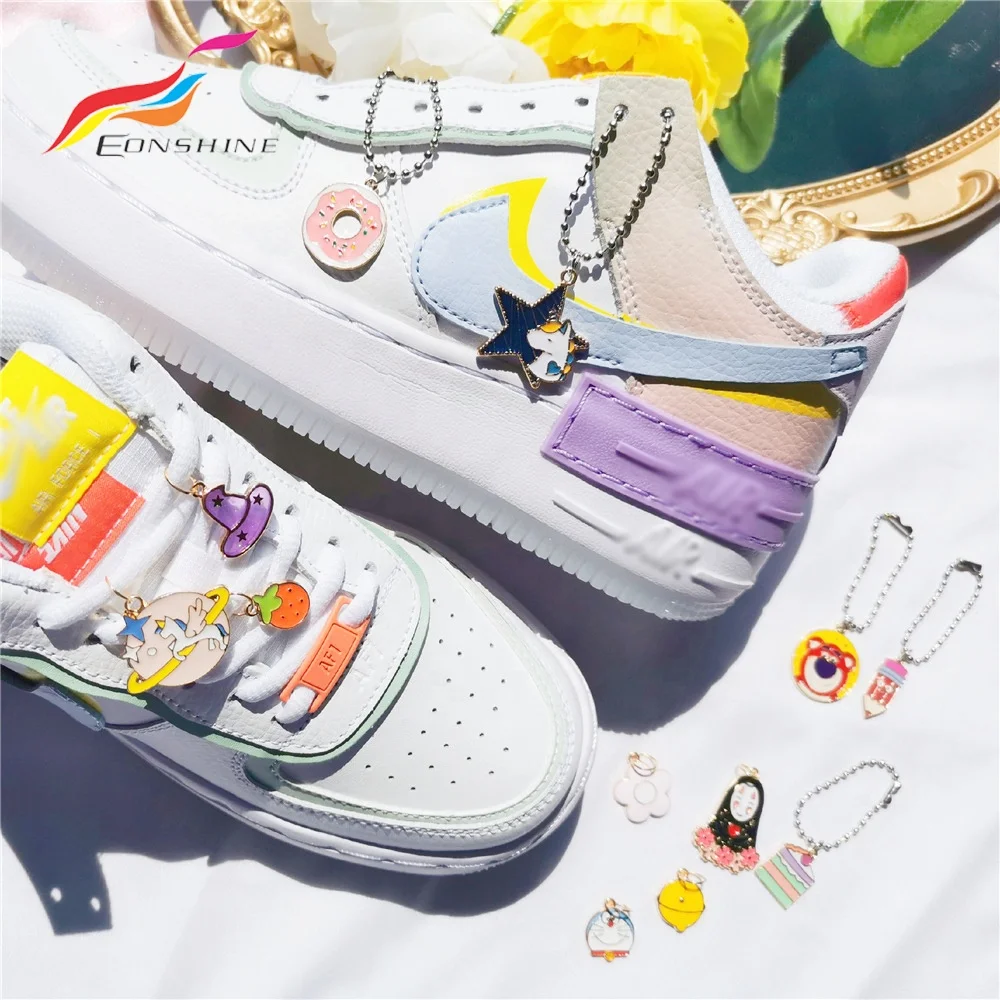 Bulk Cute Metal Small 2d Sneaker School Clog Shoes Charm Keychain for Women Girls
Bulk Cute Metal Small 2d Sneaker School Clog Shoes Charm Keychain for Women Girls