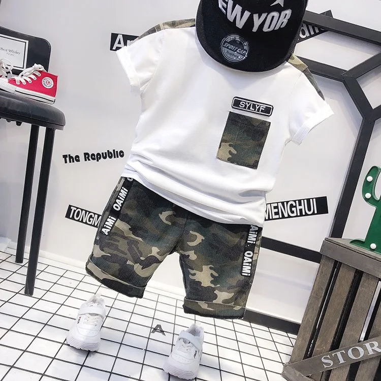 New arrival summer casual Boys 2 Pieces Clothing Set short sleeves pocket t shirt + camouflage pants clothing set for kids, Picture shows
New arrival summer casual Boys 2 Pieces Clothing Set short sleeves pocket t shirt + camouflage pants clothing set for kids, Picture shows