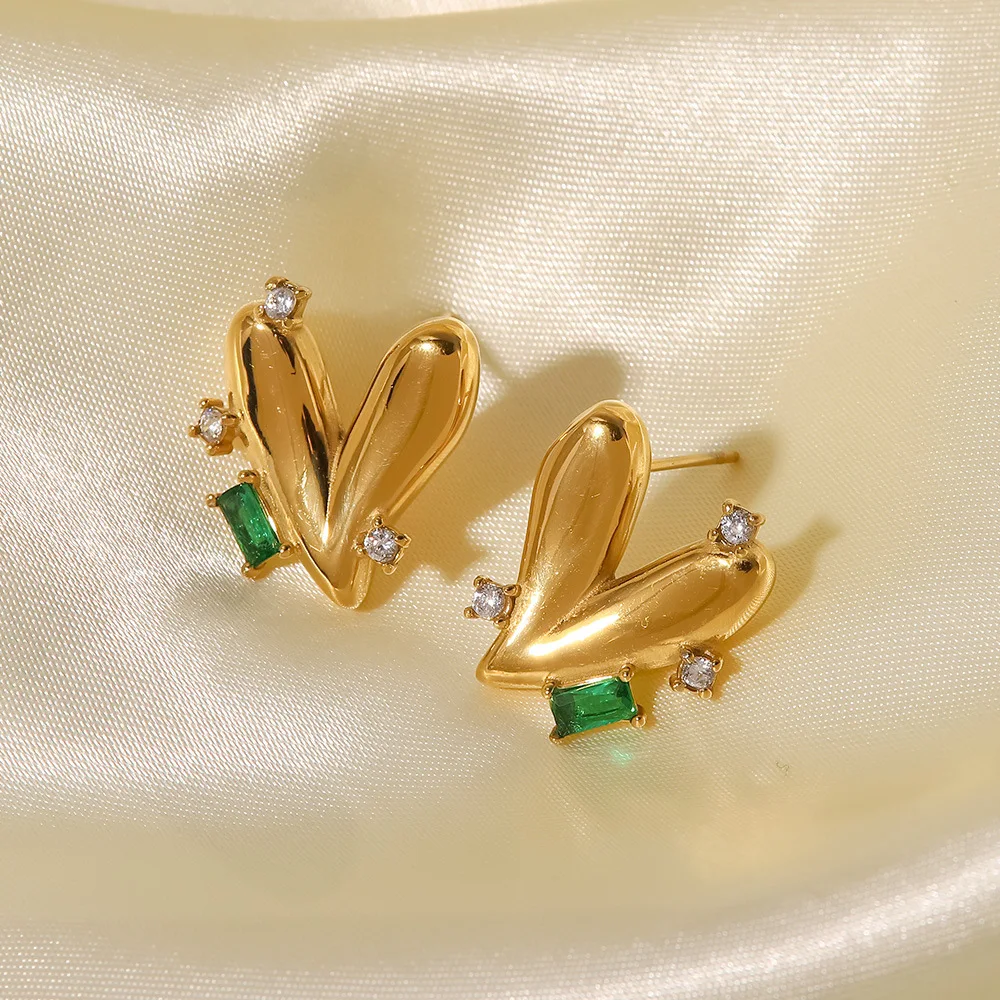 Personality 16K Gold Plated Emerald Love Heart Stud Earring Clear Rectangle Zircon Chunky Earrings Stainless Steel Lady Jewelry
Personality 16K Gold Plated Emerald Love Heart Stud Earring Clear Rectangle Zircon Chunky Earrings Stainless Steel Lady Jewelry