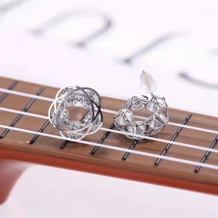 Wholesale Copper Rose Gold And Silver Zirconium Earrings 925 Silver Needles, Rose gold/silver
Wholesale Copper Rose Gold And Silver Zirconium Earrings 925 Silver Needles, Rose gold/silver