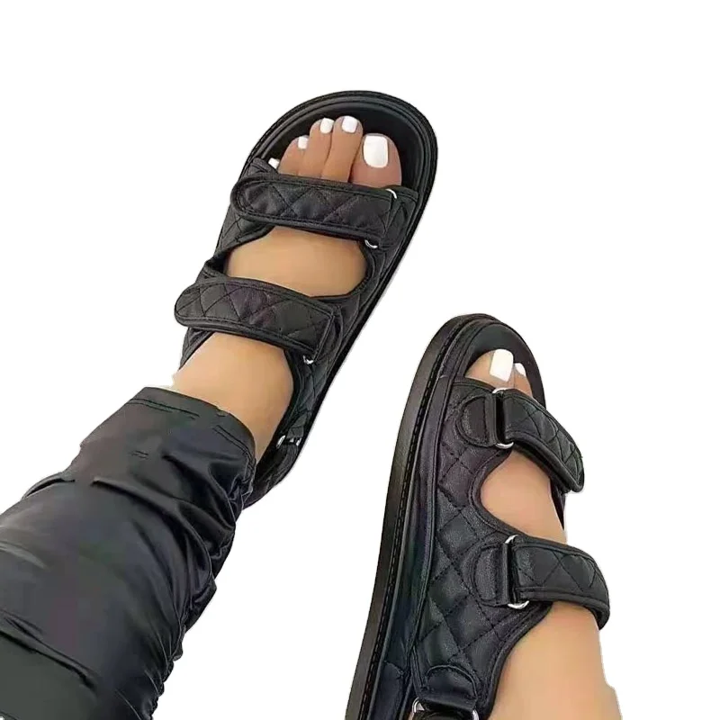 2021 ladies leather PU jelly elegant female flats office street sandals for women, All color available
2021 ladies leather PU jelly elegant female flats office street sandals for women, All color available