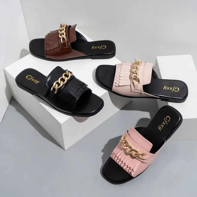 2021 European&American new arrival women's shoes metal chain tassel casual sandals PU solid color flat heel slippers, Four colors or customized
2021 European&American new arrival women's shoes metal chain tassel casual sandals PU solid color flat heel slippers, Four colors or customized