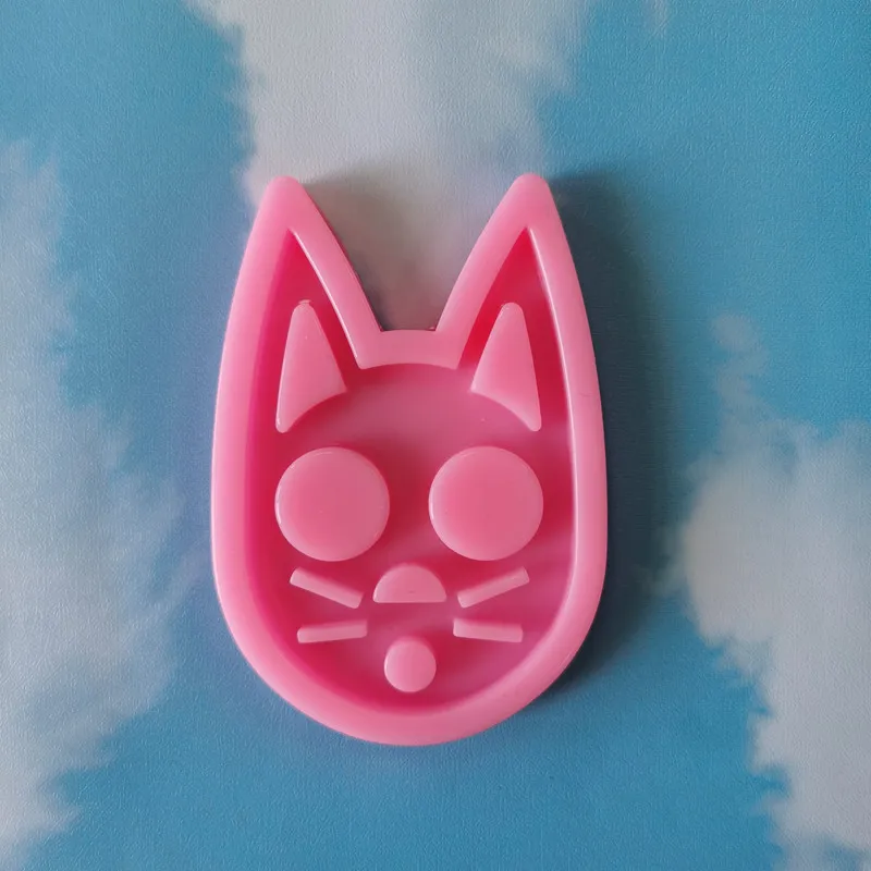 DIY Shiny resin self defense Cat Keychain Silicone mold for defense tool Making, Stocked / cusomized
DIY Shiny resin self defense Cat Keychain Silicone mold for defense tool Making, Stocked / cusomized