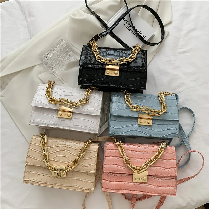 2021 summer fashion model stone pattern one-shoulder diagonal trend street fashion temperament female bag
2021 summer fashion model stone pattern one-shoulder diagonal trend street fashion temperament female bag