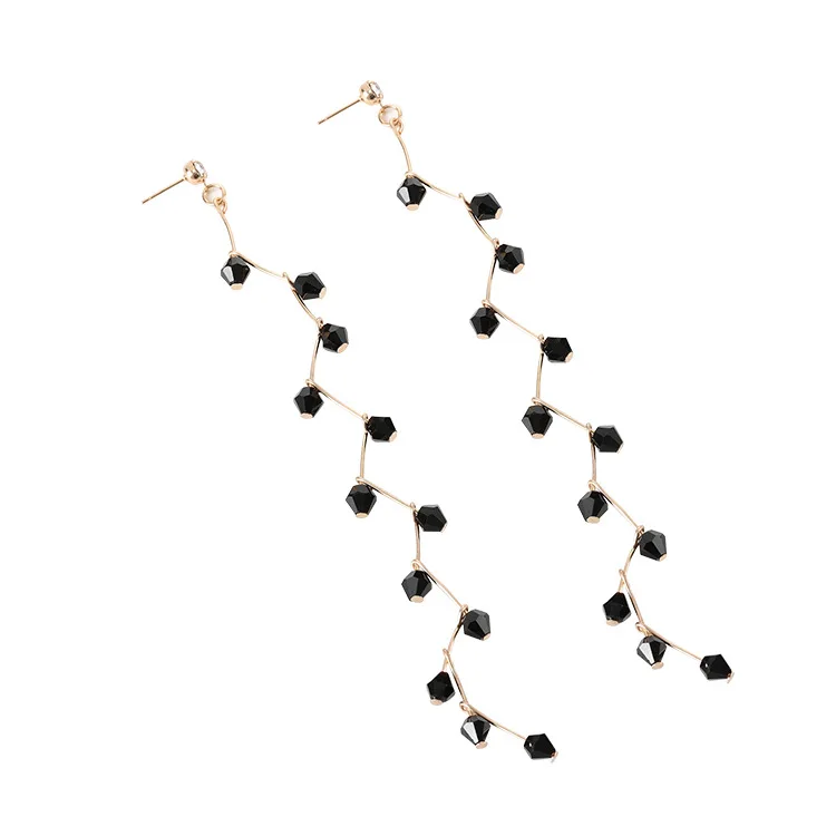 Korean style earrings designs gold crystal earrings personality girl earrings, As pic
Korean style earrings designs gold crystal earrings personality girl earrings, As pic