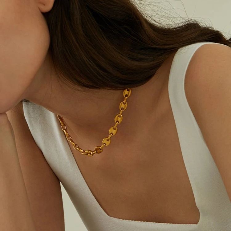 Trending Design Bean Chunky Thick Chain Choker Female Stainless Steel 7mm Coffee Bean Chain Necklace Jewelry, Gold color
Trending Design Bean Chunky Thick Chain Choker Female Stainless Steel 7mm Coffee Bean Chain Necklace Jewelry, Gold color