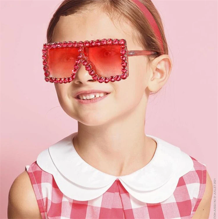Wholesale Fashion Oversized Rhinestones Kids Shades Sun Glasses 2021 Diamonds Toddler Baby Sunglasses For Girls, As pictures or customized color
Wholesale Fashion Oversized Rhinestones Kids Shades Sun Glasses 2021 Diamonds Toddler Baby Sunglasses For Girls, As pictures or customized color
