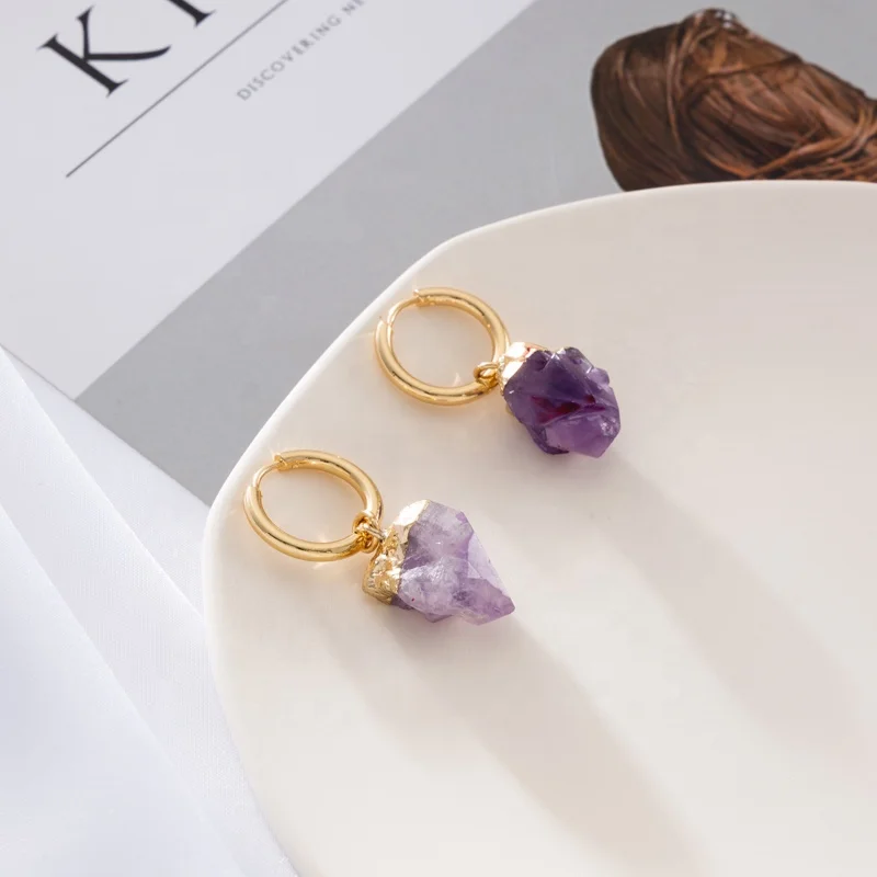Custom Luxury amethyst pendant earring Gold Hoop huggie earring Natural Crystal stone dangling earring jewelry
Custom Luxury amethyst pendant earring Gold Hoop huggie earring Natural Crystal stone dangling earring jewelry