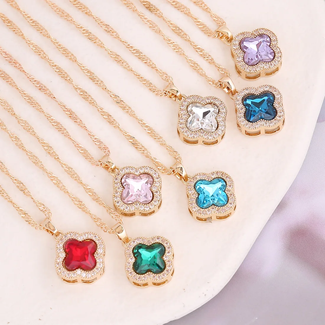 Wholesale Fashion Women Jewelry Colourful Zircon Flower Necklace Gold Plated Copper Necklace Pendant For Women
Wholesale Fashion Women Jewelry Colourful Zircon Flower Necklace Gold Plated Copper Necklace Pendant For Women