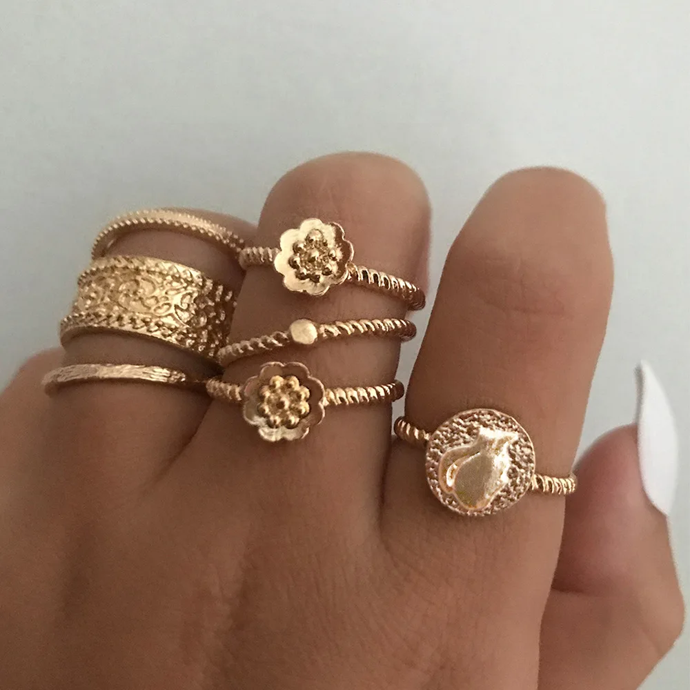 7 Pcs/Set European American Cross Border New Ring Set Flower Irregular Totem Kitten Ring Midi Ring Set, Gold
7 Pcs/Set European American Cross Border New Ring Set Flower Irregular Totem Kitten Ring Midi Ring Set, Gold