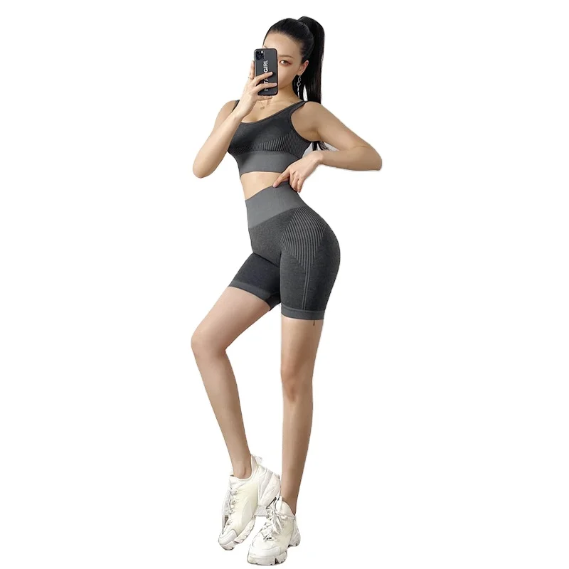 Workout Sport Wear Gym Clothes Seamless Sports Bra And Shorts Set Striped Printed Scrunch Butt Yoga Set, Customized color
Workout Sport Wear Gym Clothes Seamless Sports Bra And Shorts Set Striped Printed Scrunch Butt Yoga Set, Customized color