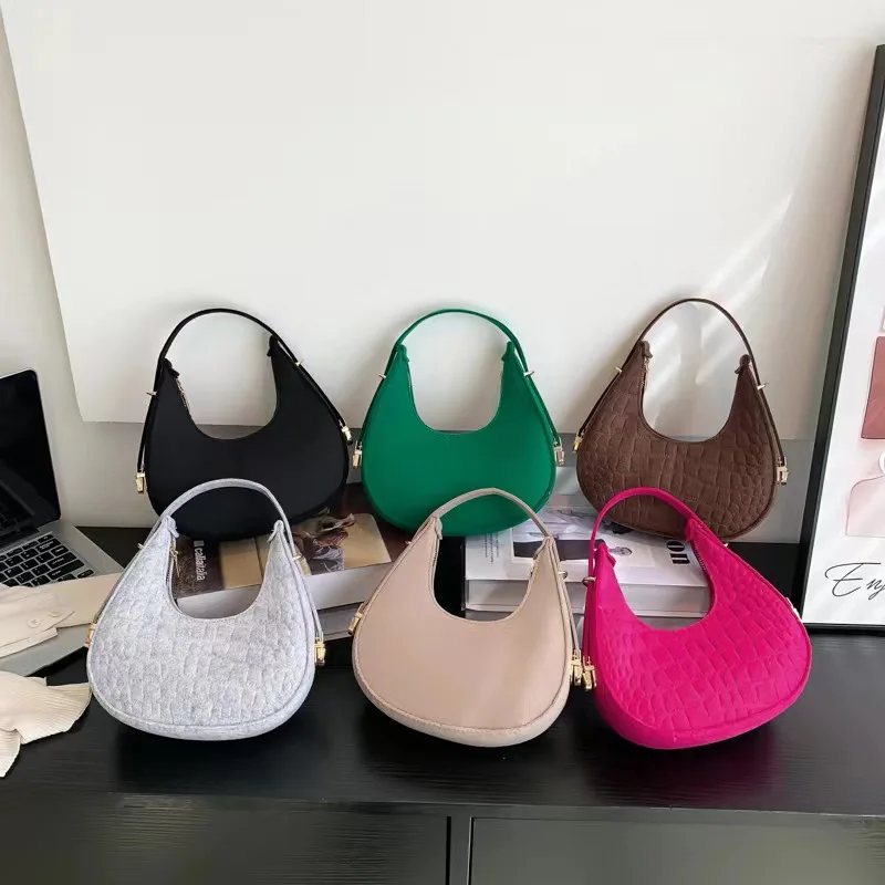 Small crescent bag personality trend atmosphere single underarm handbag women bags beauty
Small crescent bag personality trend atmosphere single underarm handbag women bags beauty