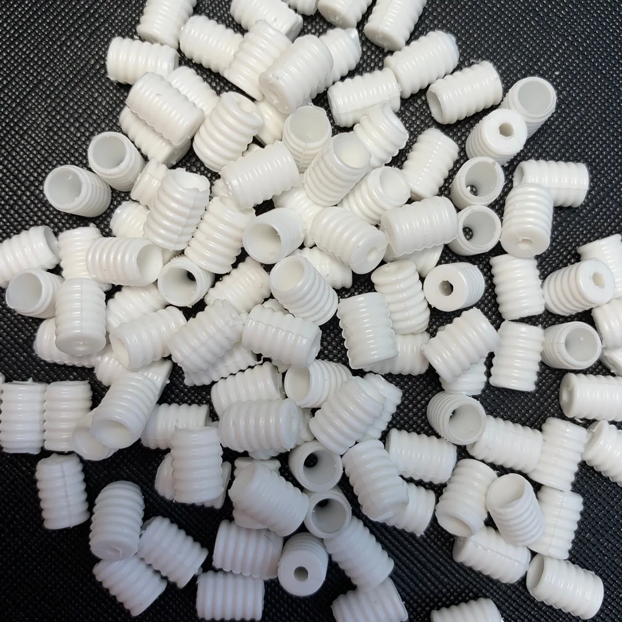 Good Elastic cord Buckle Band Adjustment Buckle String Silicon Stopper, Black, white
Good Elastic cord Buckle Band Adjustment Buckle String Silicon Stopper, Black, white