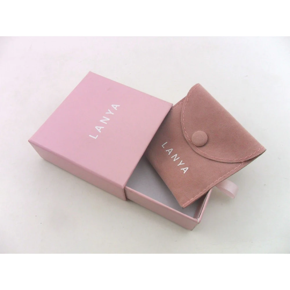 Hot sell pouch velvet with jewelry box white with pink pouch suede velvet pouch with cardboard box custom logo design
Hot sell pouch velvet with jewelry box white with pink pouch suede velvet pouch with cardboard box custom logo design