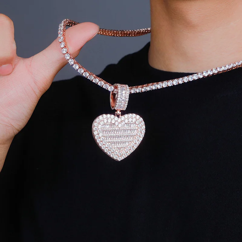 Family Heart Photo Pendant Chains 14K Gold Plated Iced Out CZ Pendent Necklace Stainless Steel Chains for Men Women
Family Heart Photo Pendant Chains 14K Gold Plated Iced Out CZ Pendent Necklace Stainless Steel Chains for Men Women